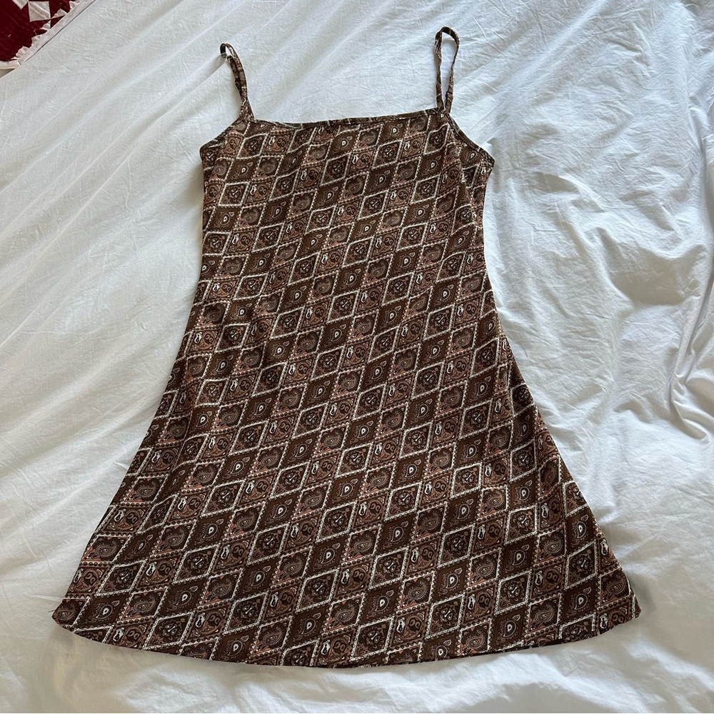 Brown Paisley Patterned Dress